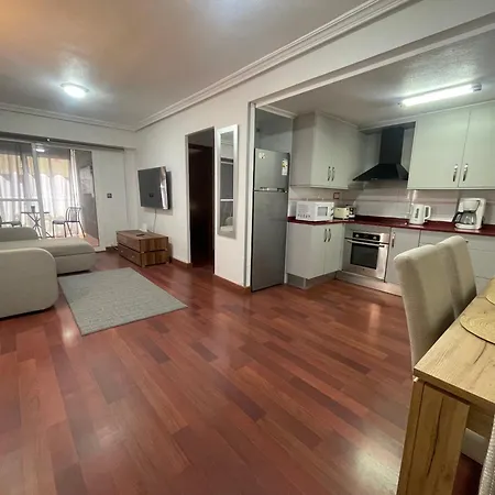 Beachside 3-bedroom * Torrevieja